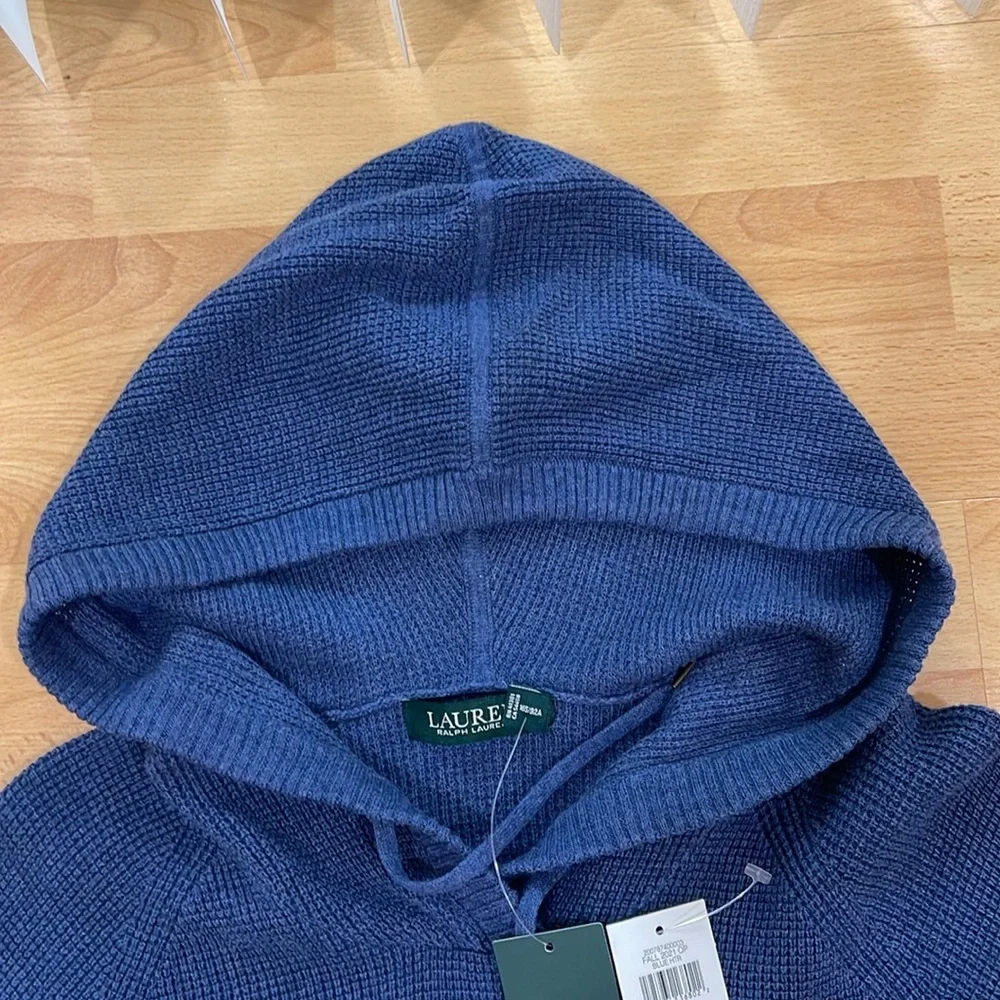 Ralph Lauren sweater with hoody , size M - Picture 3 of 5